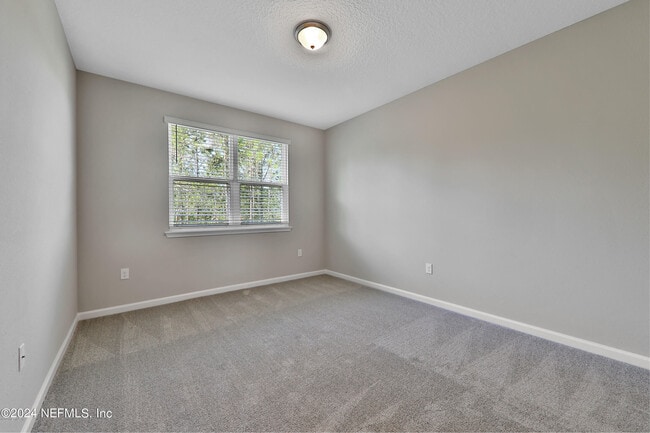 Building Photo - 363 Tamar Ct