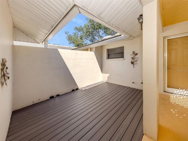 Building Photo - 268 Southampton Dr