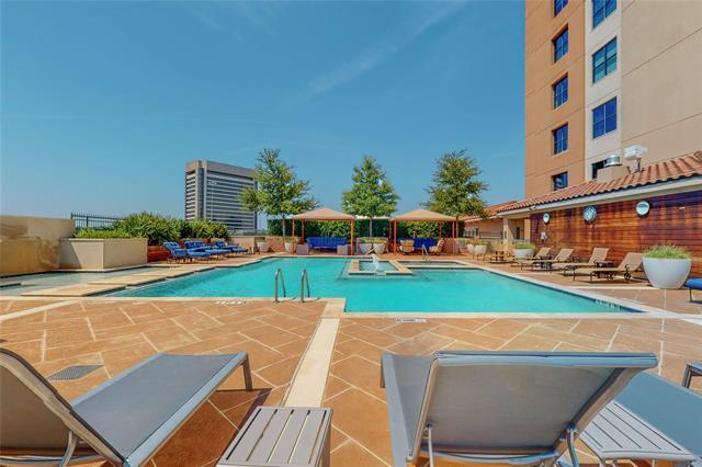 Building Photo - 330 E Las Colinas Blvd