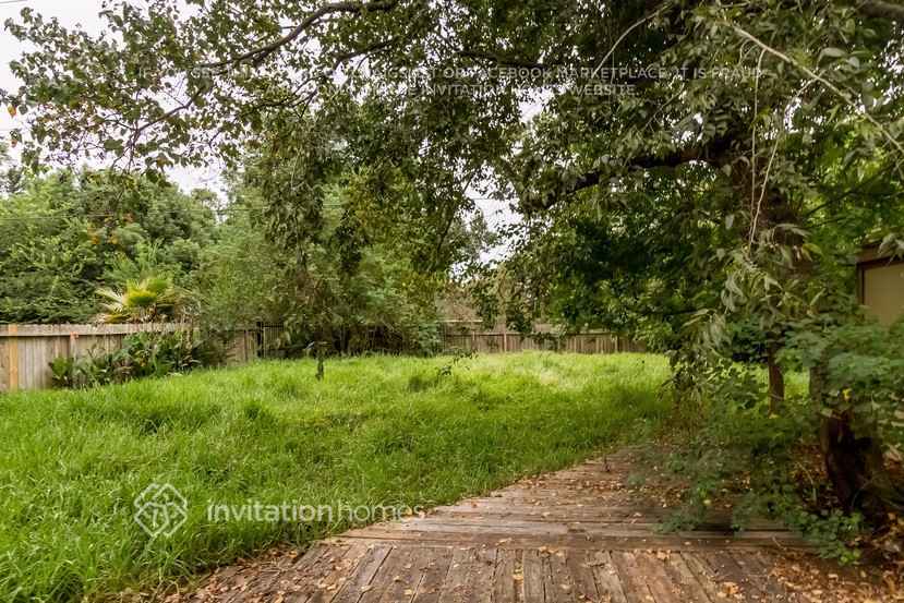 Building Photo - 18015 Tall Cypress Dr