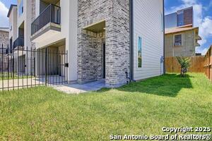 Building Photo - 2502 Hadley St