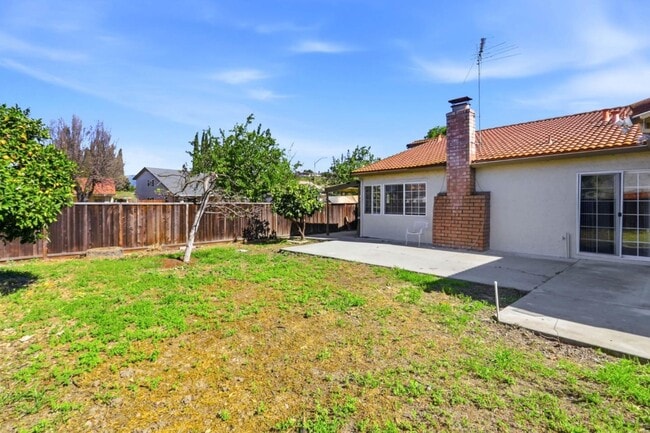 Building Photo - 1197 Barrington Ct