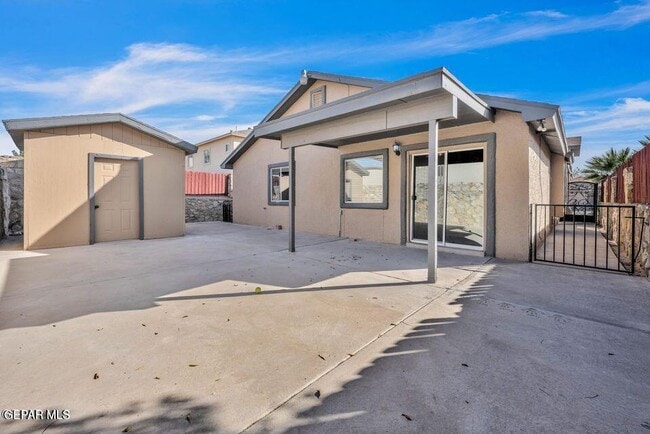 Building Photo - 12255 Via Del Rio