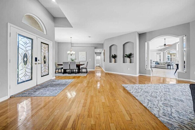 Building Photo - 5516 Winding Brook Ln