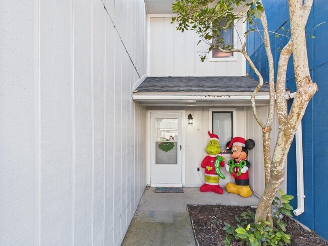 Building Photo - 309 Olympia Ct