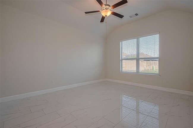Building Photo - 25919 Aura Lake Ln