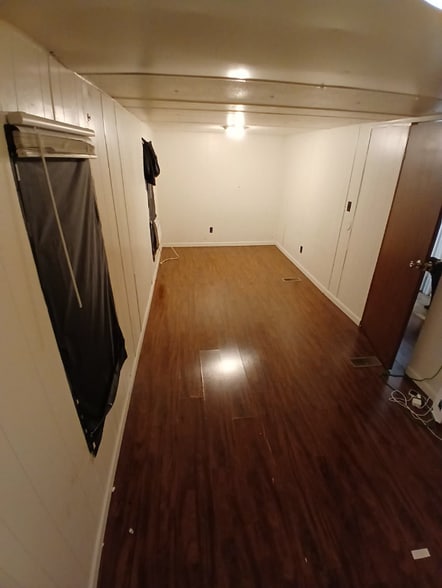 Building Photo - 4825 Marshall Ct