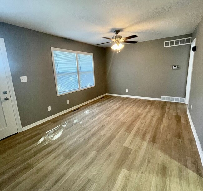 Building Photo - 2 Bedroom Home with Huge Storage basement