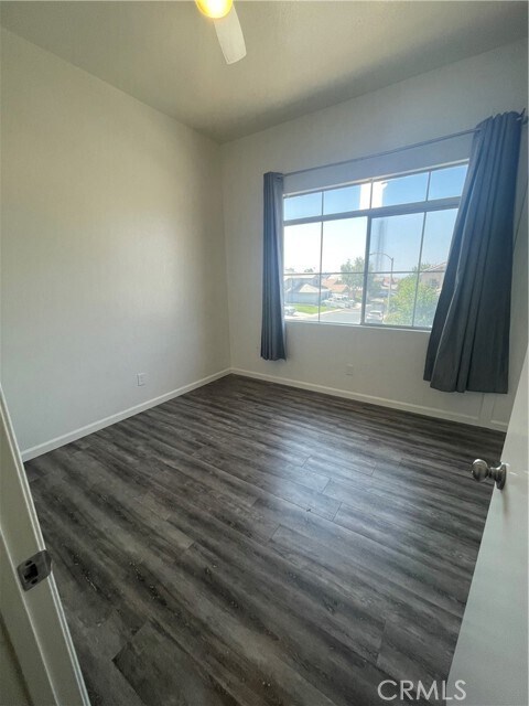 Building Photo - 10245 Shale Ln