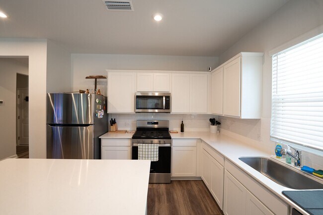 Building Photo - Coming Available!