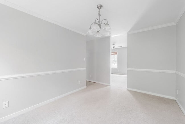 Building Photo - Charming 4 bedroom Colonial in Midlothian!