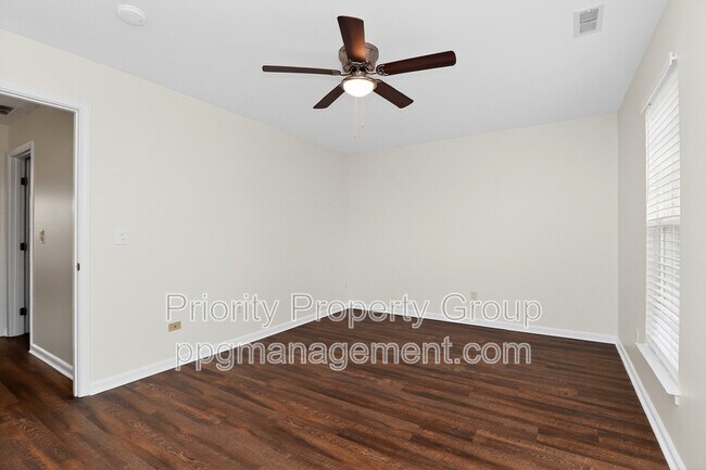 Building Photo - 12304 Verdant Ct