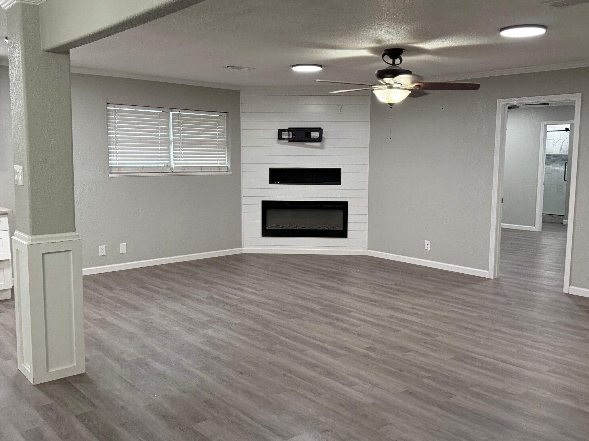 Building Photo - 4121 Willowoak Dr