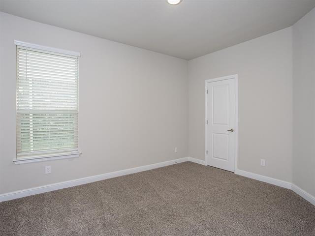 Building Photo - 1152 Croxley Wy