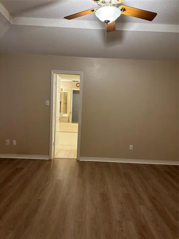 Building Photo - 1208 Red Bird Ln