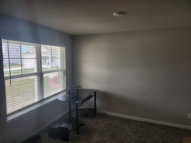 Building Photo - 4175 Cheyenne Ct