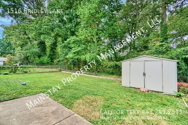 Building Photo - 1516 Gridley Ln