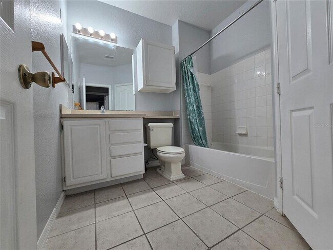 Building Photo - 8919 Legacy Ct