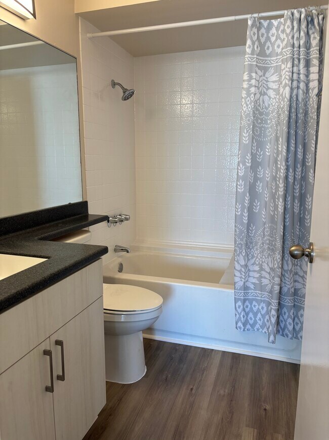 Building Photo - 1778 Ala Moana Blvd