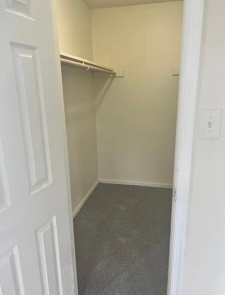 Building Photo - 4087 Peridot Dr