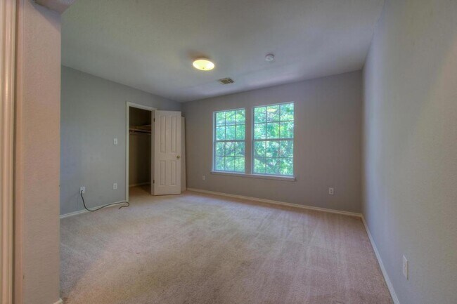 Building Photo - 12610 Mcnelly Trail