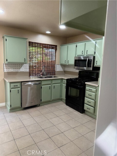 Building Photo - 7325 Belpine Pl