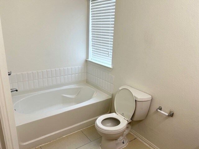 Building Photo - 6907 Silver Trace Ct