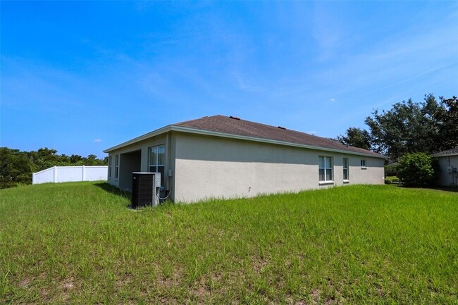 Building Photo - 11401 Flora Springs Dr