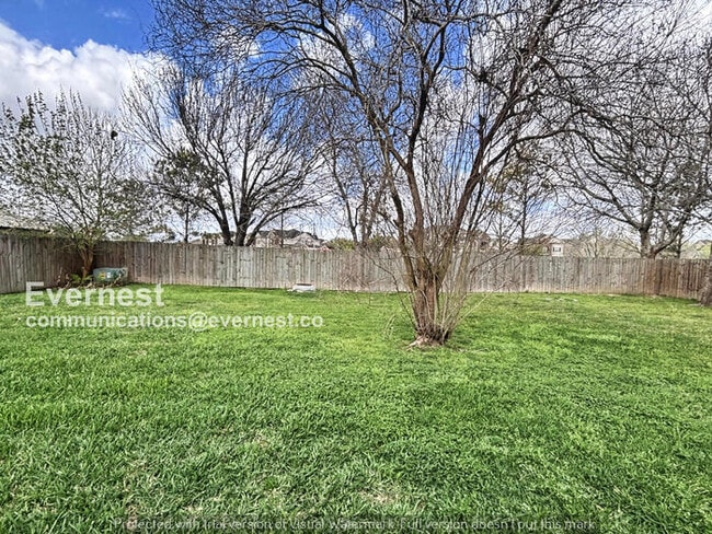 Building Photo - 8515 Lazy Brook Ln