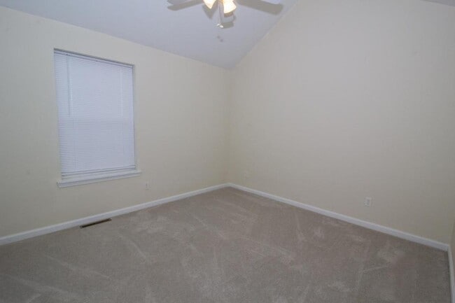 Building Photo - 21497 Risky Rd