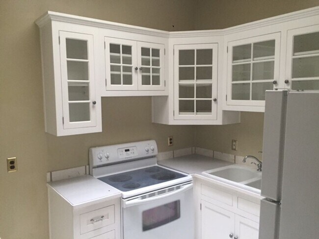 Primary Photo - Charming 1BR Apartment in Greeley