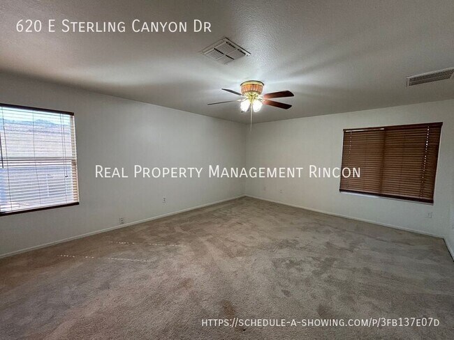 Building Photo - 620 E Sterling Canyon Dr