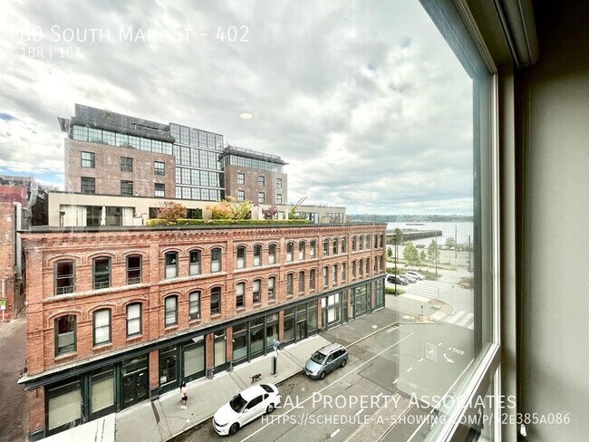Building Photo - 80 South Main St