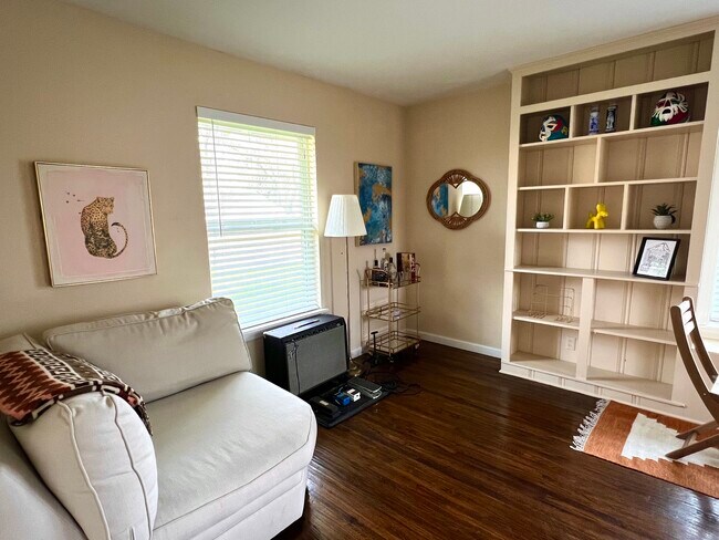 Building Photo - 3472 Rugged Dr