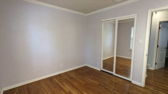 Building Photo - 5473 Alteza Dr