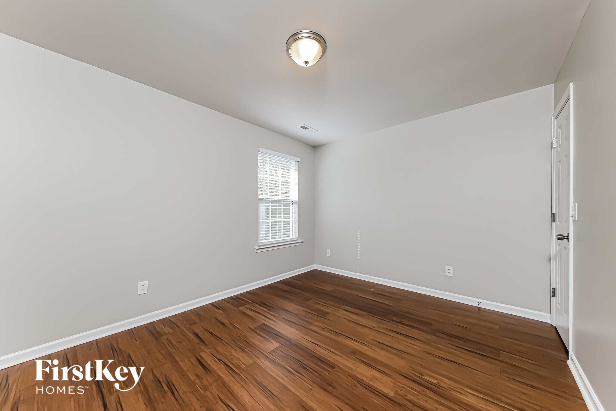 Building Photo - 6221 Elderbush Dr