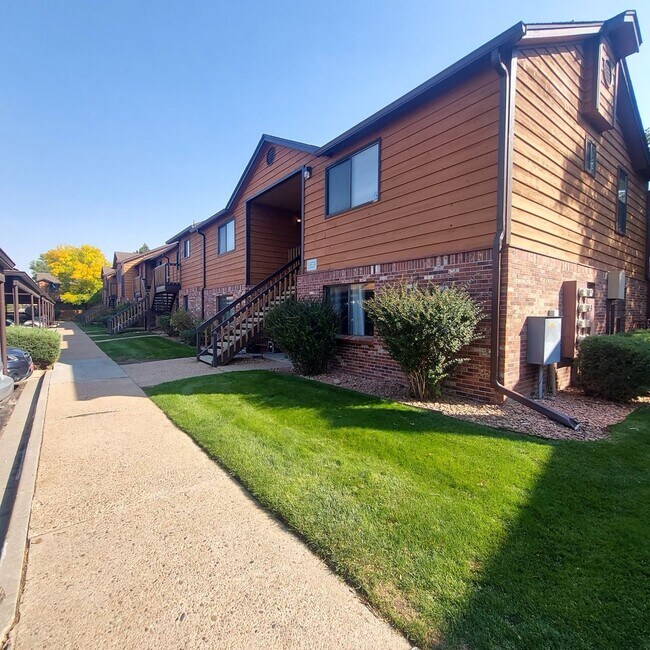 1 Bed 1 Bath Condo Off Buckley Rd 2227 S Buckley Rd Aurora CO 80013
