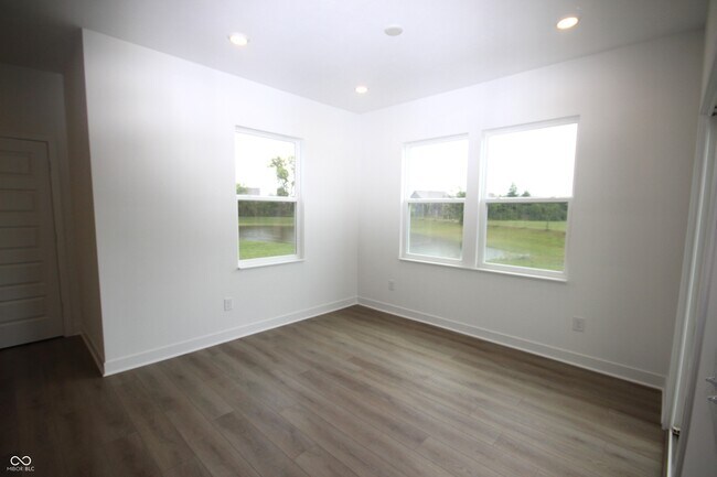 Building Photo - 7291 Standish Ln