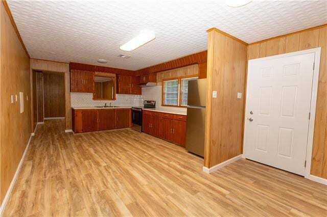 Building Photo - 29216 Dinkins Dr