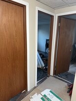 Building Photo - 1134 Birchmont Dr NE