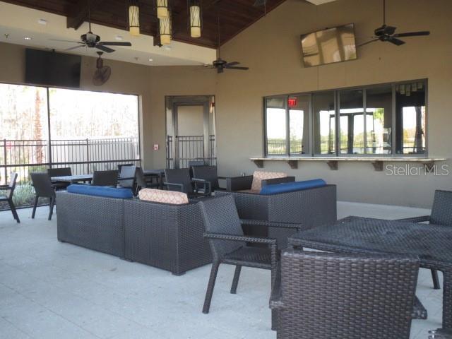 Building Photo - 2504 Amati Dr