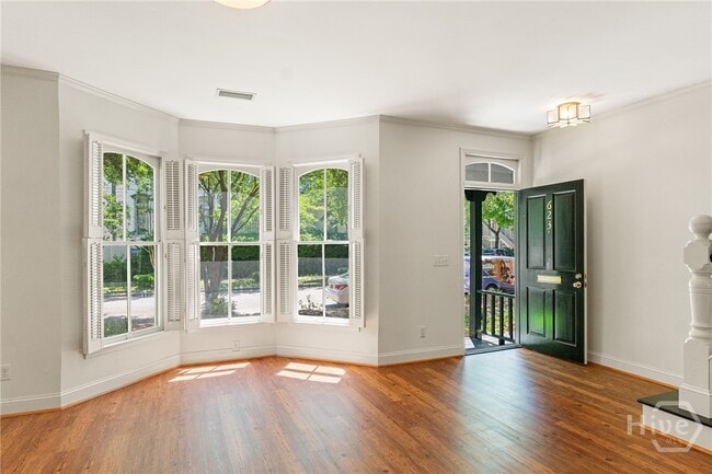 Building Photo - 623 Tattnall St