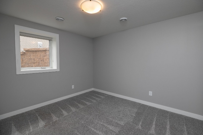 Building Photo - 2244 Petersen Dr NW