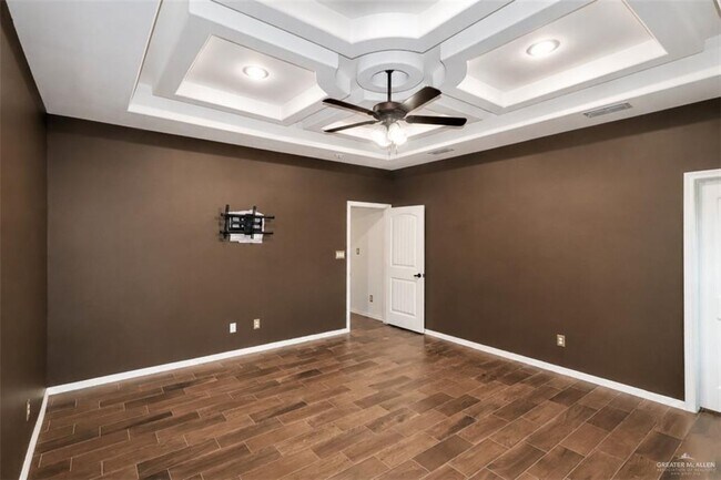 Building Photo - 5305 Ginko Dr