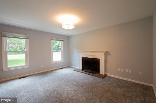 Building Photo - 4809 Piney Branch Rd