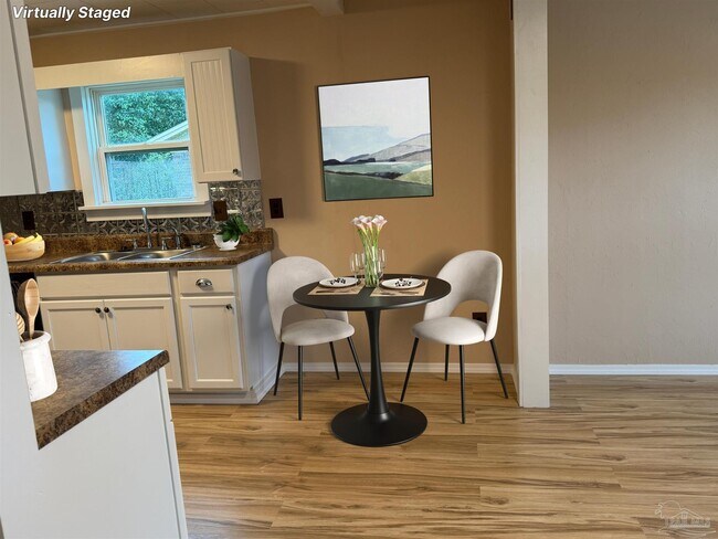 Building Photo - 1310 El Dorado Dr