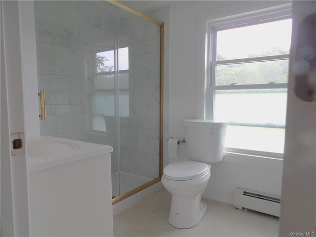 Building Photo - 47 Main St