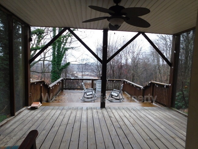 Building Photo - 213 Appalachian Heights Rd