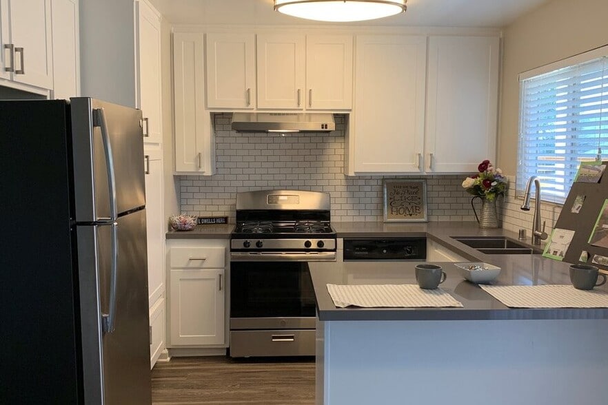 Primary Photo - The Villas At Anaheim Hills