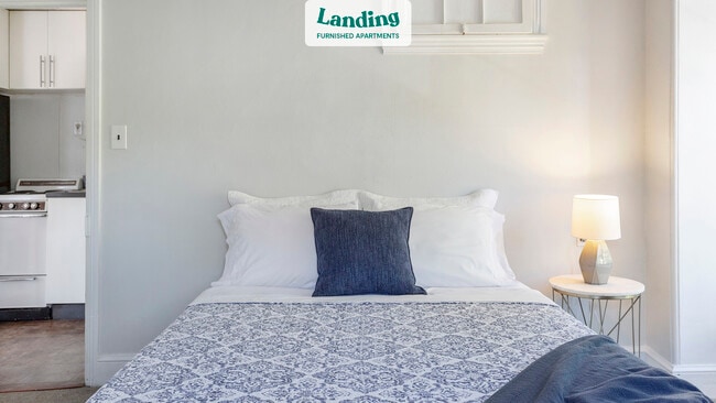 Building Photo - 502 Radcliffe St